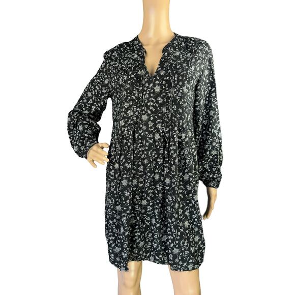 New Old Navy Black Floral V-neck Long Sleeves Pleated Swing Dress Size M - Picture 1 of 5